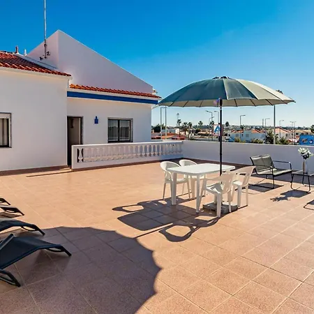 Seaside Charm In Gale - 2 Bedroom W Big Terrace Guia (Faro)